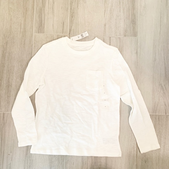 GAP Kids Long Sleeve Pocket Tee - Picture 1 of 5